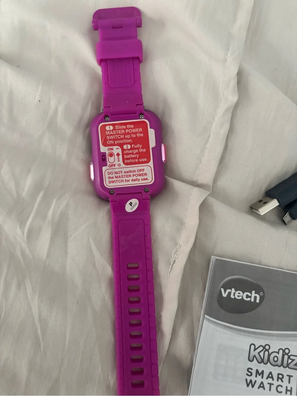 VTech Kidizoom DX2 Kids Smartwatch — Bright Pink